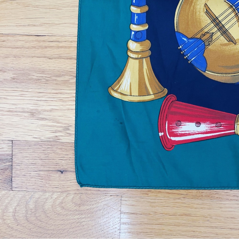 Vintage Green Brown Musical Instrument Square Scarf 34” Made in Italy Polyester - Picture 9 of 11